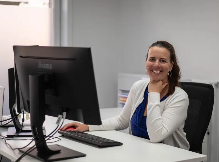 Stephanie en Niels aan het werk